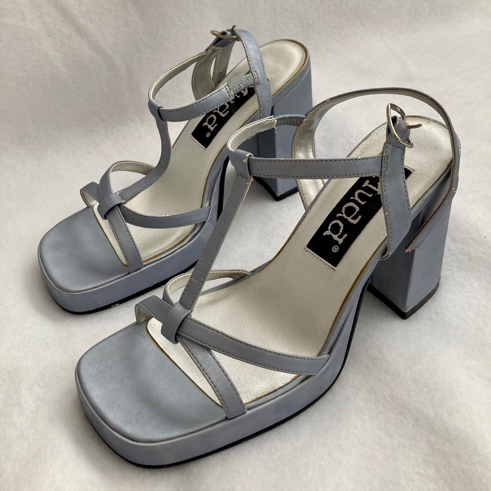 Vintage Mudd Selena light blue strappy heels